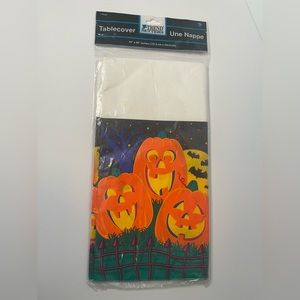 Vintage 80s Halloween Pumpkins‎ Paper Table Cover